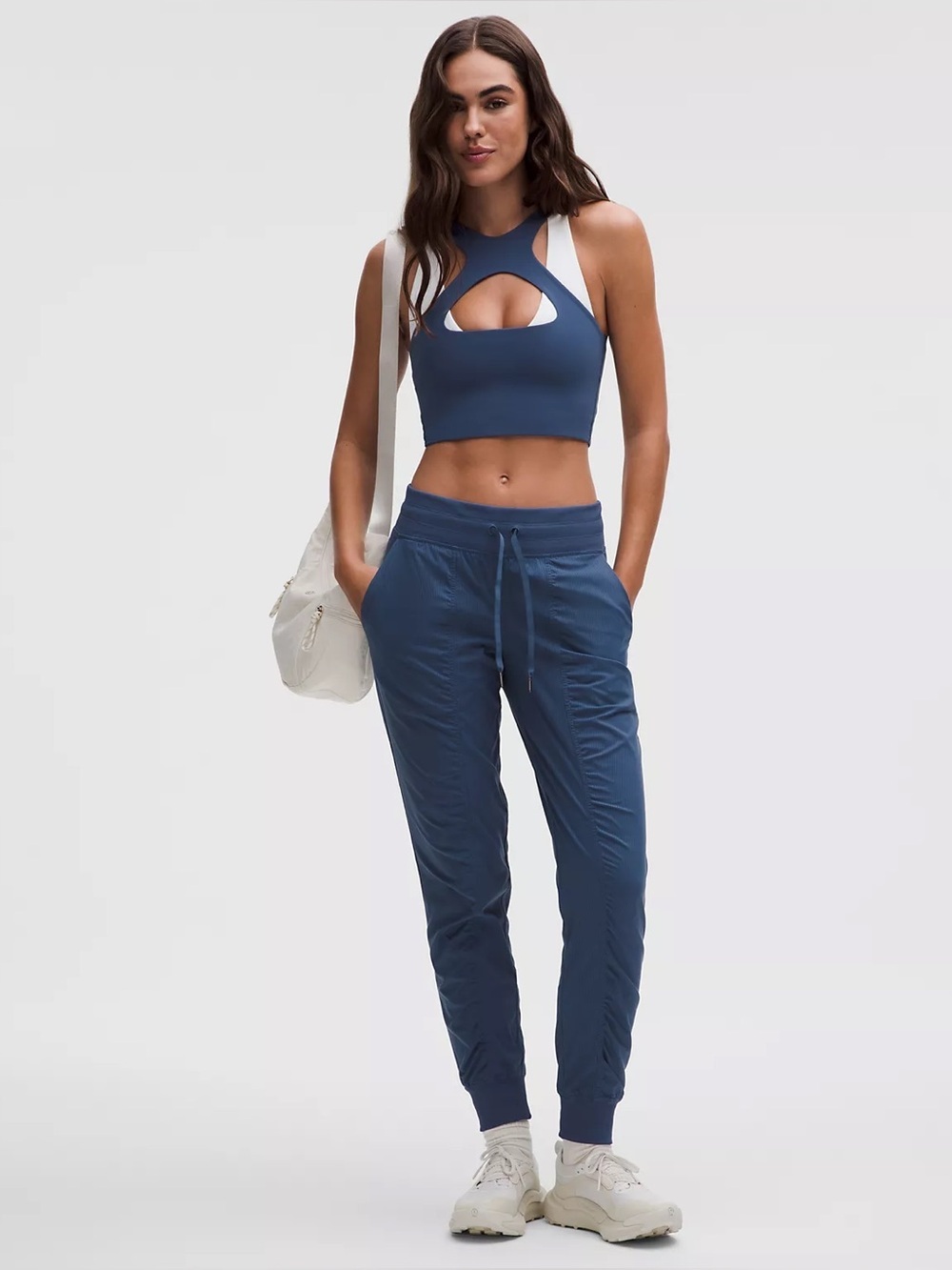 Lululemon Dance Studio Mid-Rise Jogger
Full Length Size 14